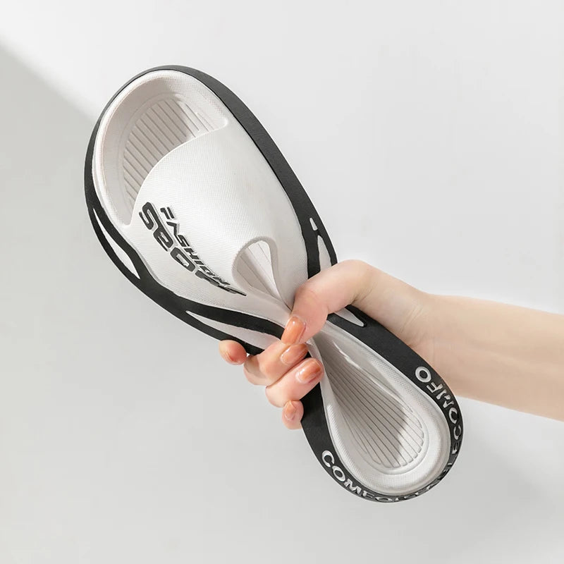 2025 new men's slippers summer PVC men's soft slippers outdoor sports thick anti slip cool slippers beach bathroom home sandals